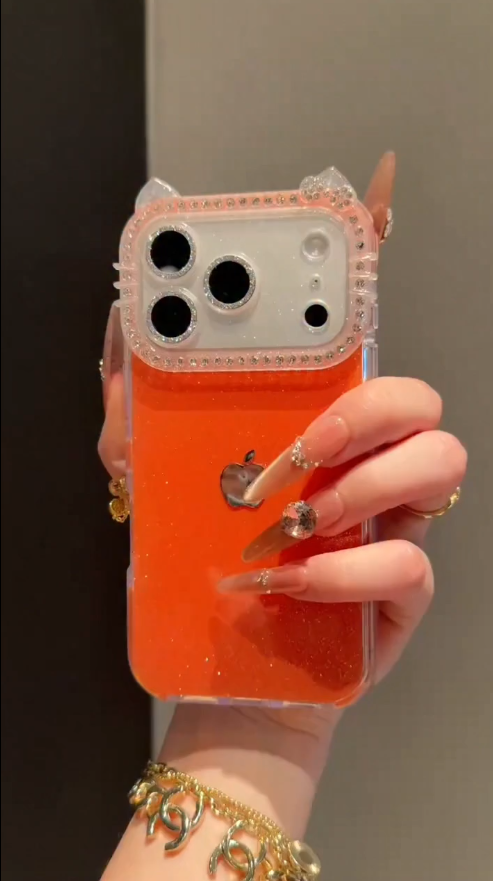 Soft Glitter Puffy Case