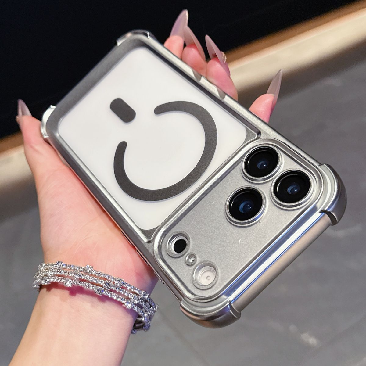 Strong Anti-Fingerprint Matte Magnetic Case