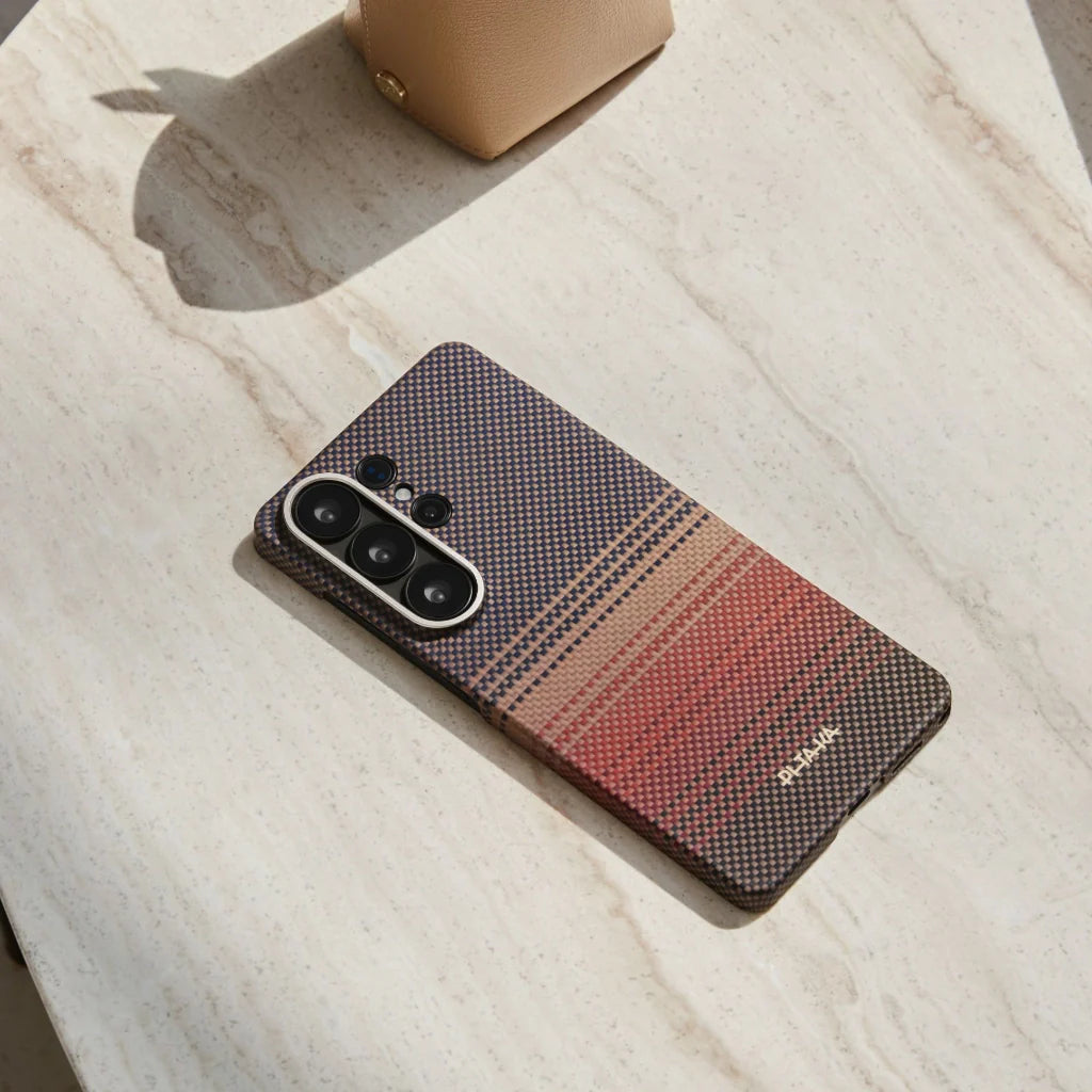 Trendy Carbon Texture Case